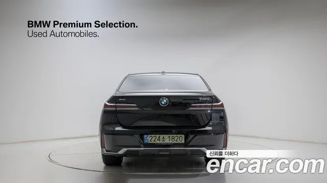 BMW 7 Series G70 — Фото автомобиля 4