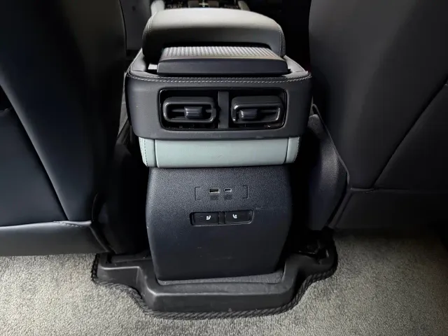 BYD FangChengBao Leopard 5 — Фото автомобиля 19