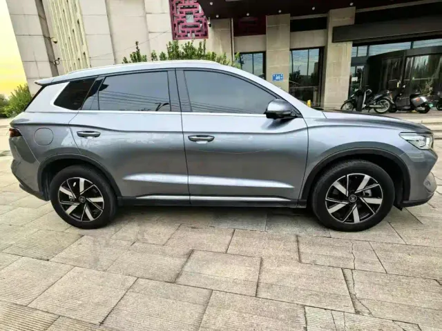 BYD Song Pro — Фото автомобиля 10