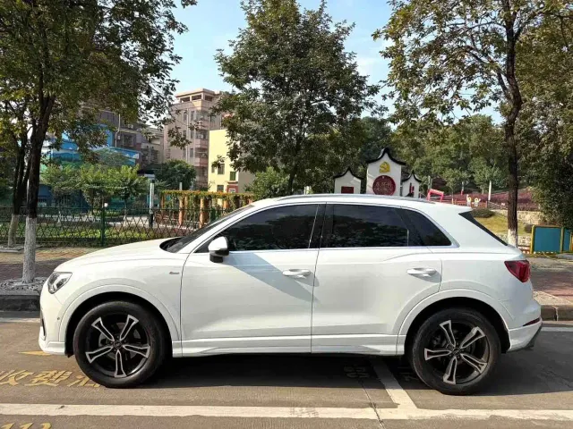 Audi Q3 — Фото автомобиля 2