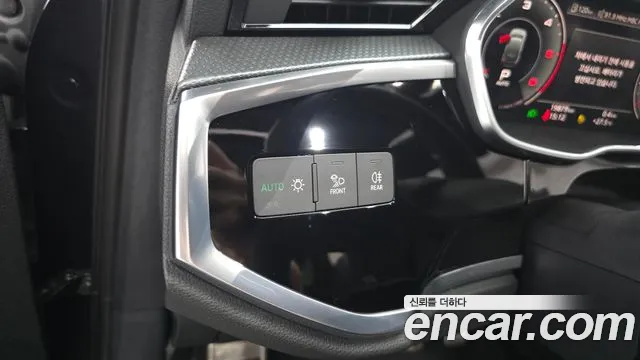 Audi Q3 35 TDI quattro Premium Sportback — Фото автомобиля 18