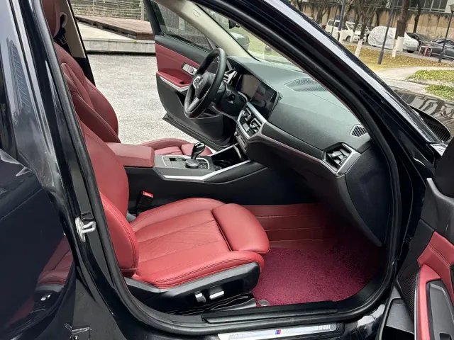 BMW 3 Series — Фото автомобиля 13