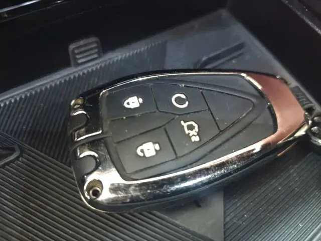 Changan CS75 Plus — Фото автомобиля 8