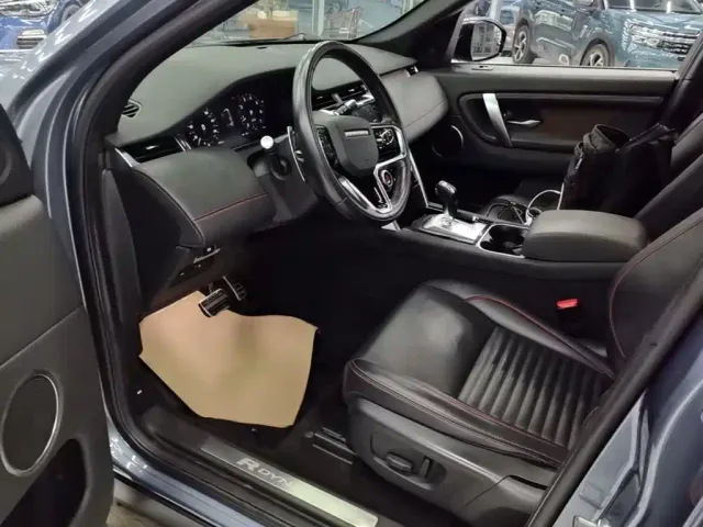 Land Rover Discovery Sport — Фото автомобиля 14