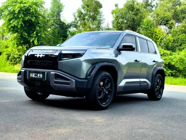 Фотография автомобиля — BYD FangChengBao Titanium 3