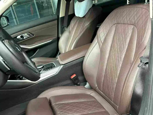 BMW 3 Series — Фото автомобиля 9