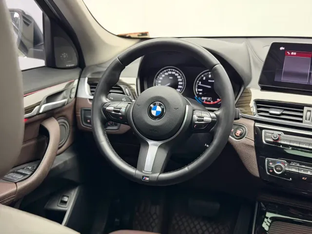 BMW X1 — Фото автомобиля 19