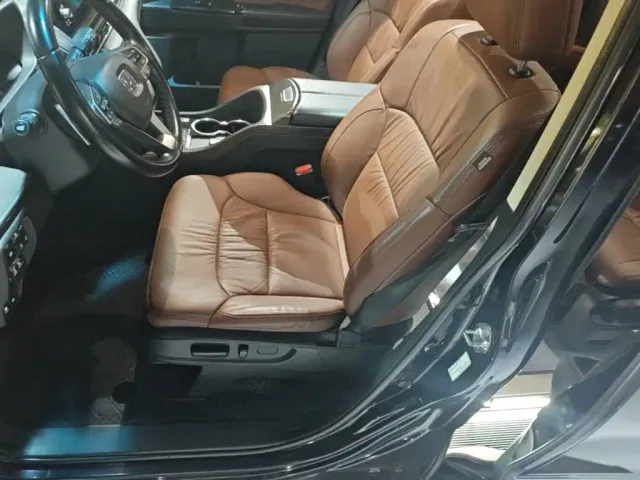 Honda Odyssey — Фото автомобиля 14