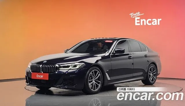 Фотография автомобиля — BMW 5 Series G30