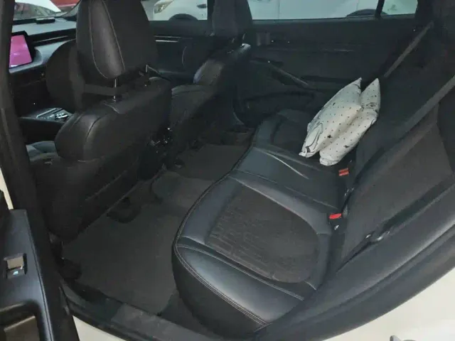 Ford Mondeo — Фото автомобиля 13