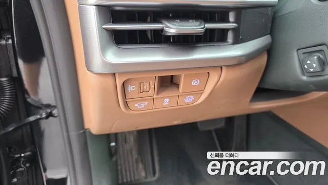 Hyundai Grandeur GN7 — Фото автомобиля 16