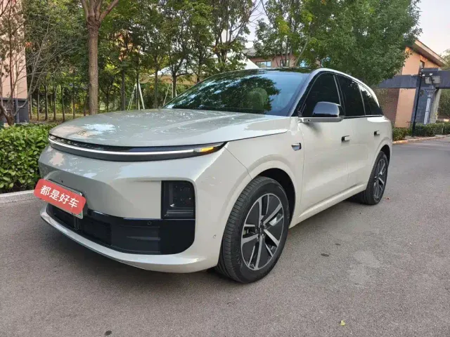 Фотография автомобиля — Li Auto L6