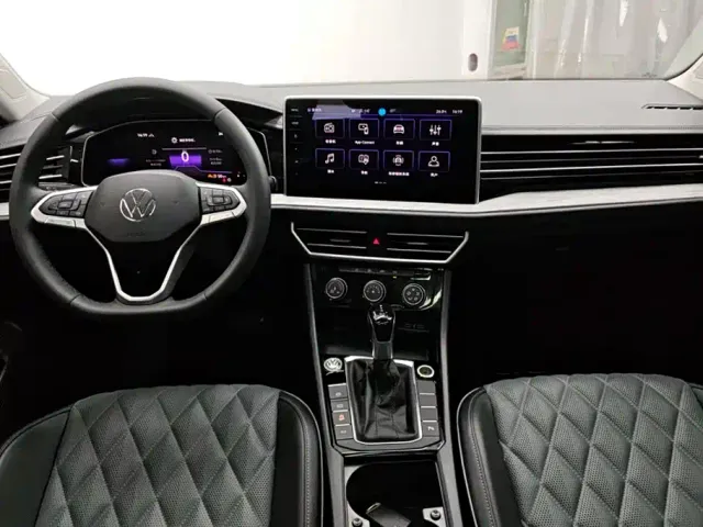 Volkswagen Sagitar — Фото автомобиля 12