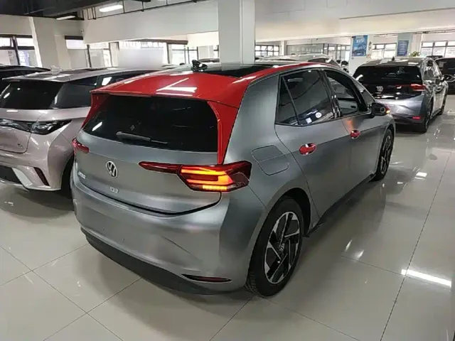 Volkswagen ID.3 — Фото автомобиля 6