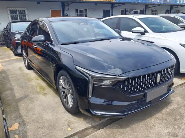 Bestune B70 — Фото автомобиля 3