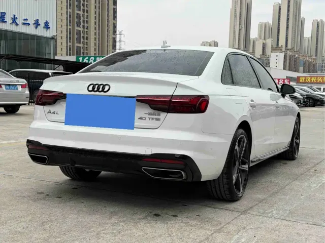 Audi A4L — Фото автомобиля 7