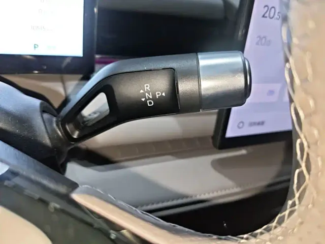 Geely Galaxy Xingyao 8 — Фото автомобиля 13