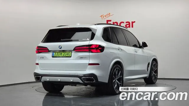 BMW X5 — Фото автомобиля 2