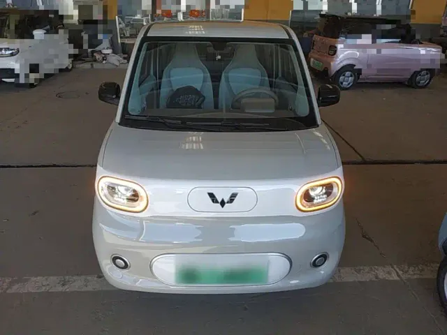 Wuling Hongguang Mini EV — Фото автомобиля 2