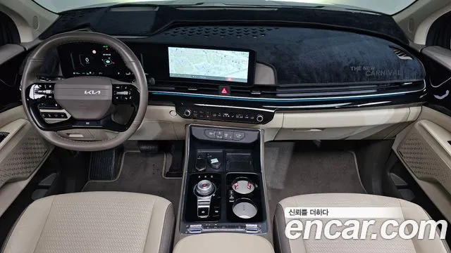 Kia Carnival Generation 4 — Фото автомобиля 10