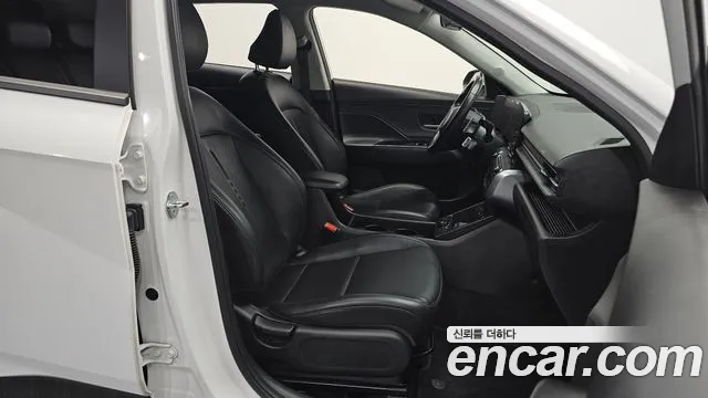 Hyundai Kona — Фото автомобиля 15