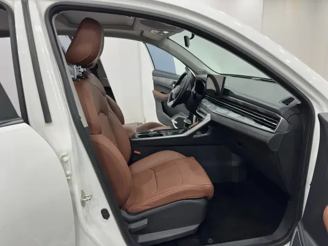 Geely Vision X6 — Фото автомобиля 4
