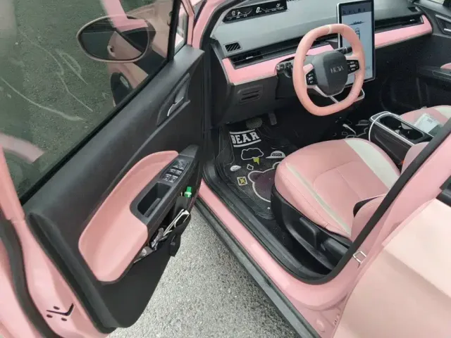 Nezha Auto Nezha V 2021 Witch Edition — Фото автомобиля 12