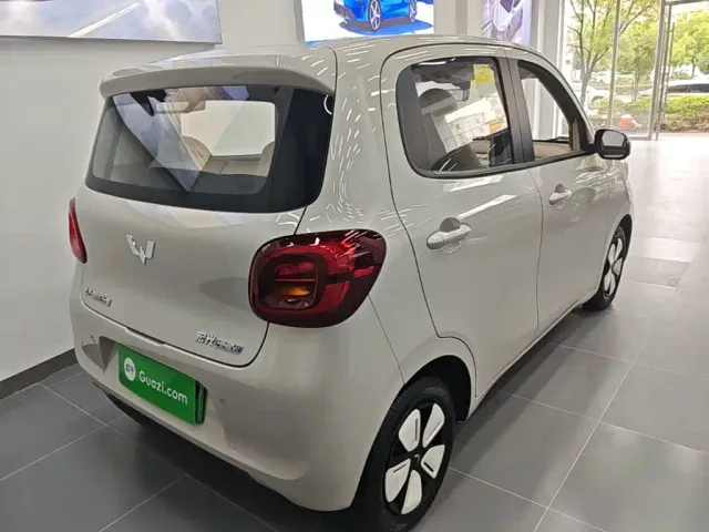 Wuling Hongguang Mini EV — Фото автомобиля 6