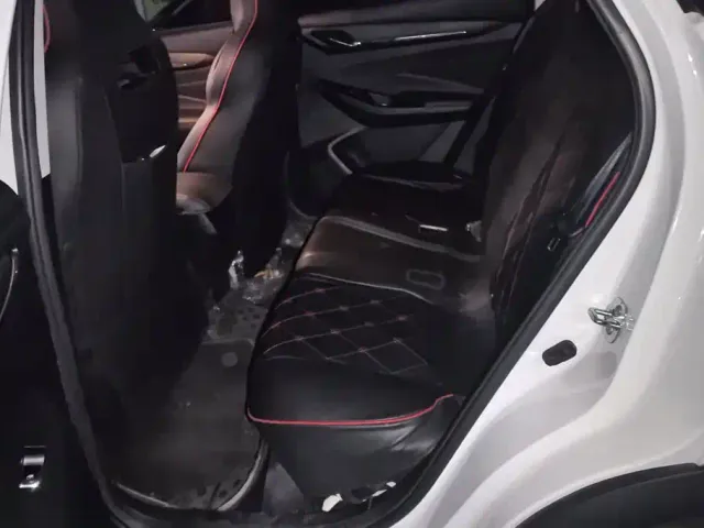 Changan Oushang X5 — Фото автомобиля 11