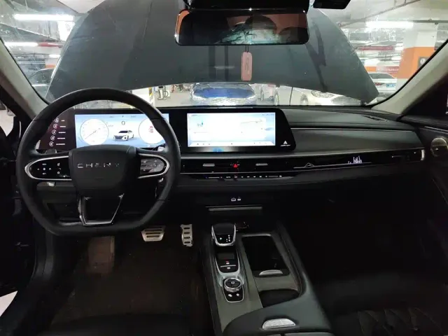 Chery Arrizo 8 — Фото автомобиля 9