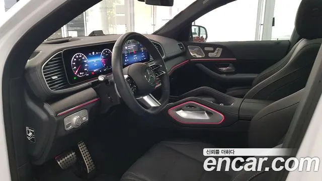 Mercedes-Benz GLE-Class — Фото автомобиля 13