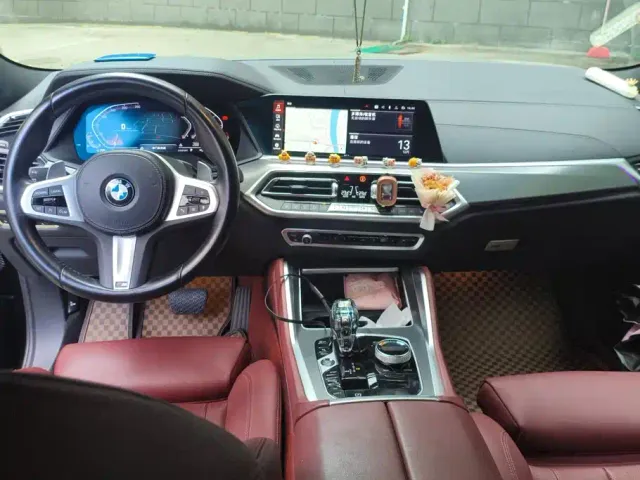 BMW X6 — Фото автомобиля 12
