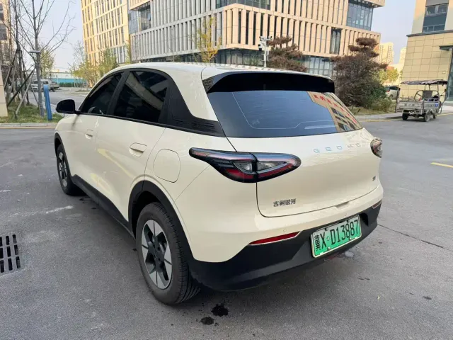 Geely Starry Wish — Фото автомобиля 7