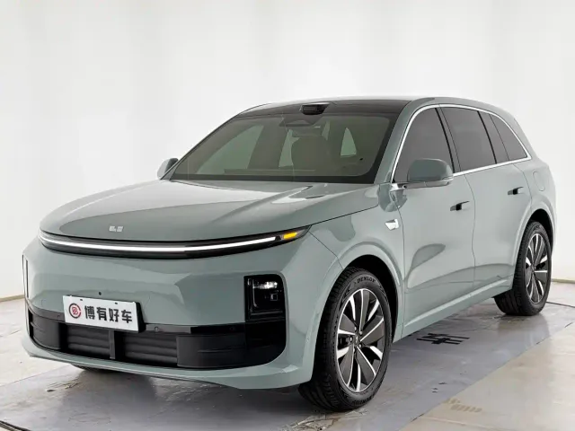 Фотография автомобиля — Li Auto L6