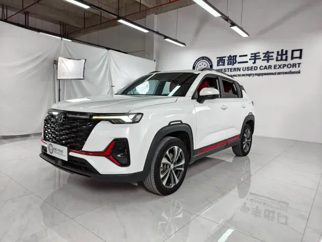 Фотография автомобиля — Changan CS35 Plus