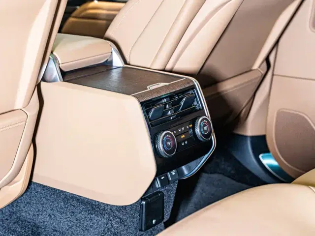 Land Rover Range Rover — Фото автомобиля 13
