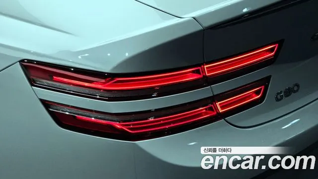 Genesis G80 Electrified G80 (RG3) — Фото автомобиля 22