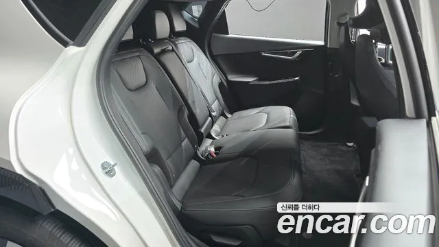 Kia EV6 — Фото автомобиля 11
