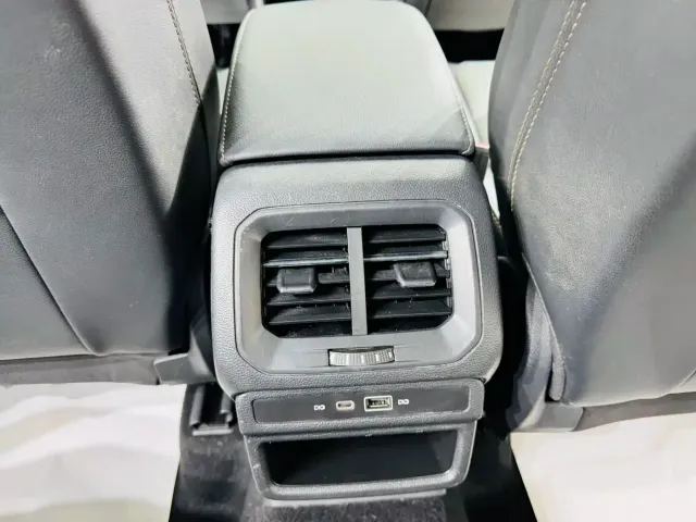 Volkswagen Tharu — Фото автомобиля 13