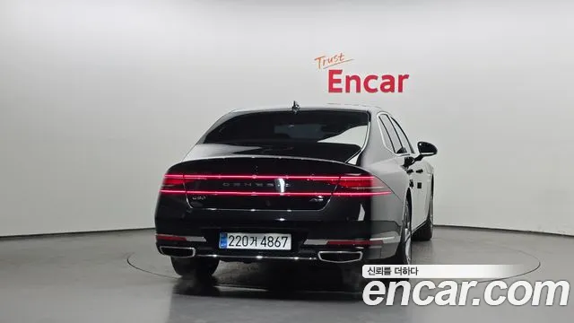 Genesis G90 Бензин 3.5 турбо AWD — Фото автомобиля 4