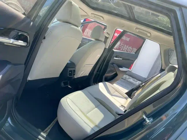 Kia Seltos — Фото автомобиля 9
