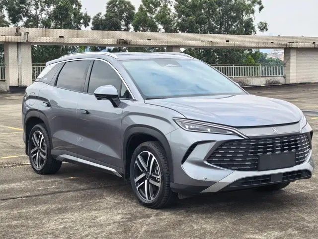 BYD Song L DM-i — Фото автомобиля 6