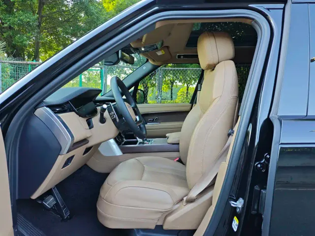 Land Rover Range Rover — Фото автомобиля 5