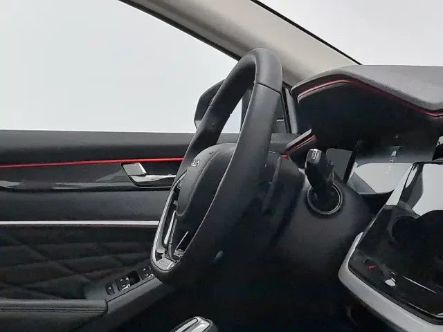 Dongfeng Yixuan MAX — Фото автомобиля 22