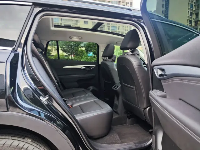 Buick Envision Plus — Фото автомобиля 8