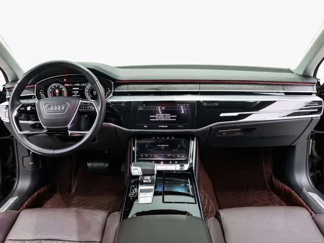Audi A8 — Фото автомобиля 15