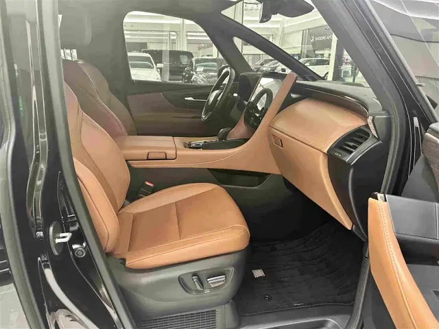 Toyota Vellfire — Фото автомобиля 11