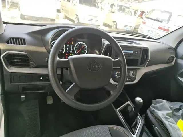 Changan Ruixing M60 — Фото автомобиля 10