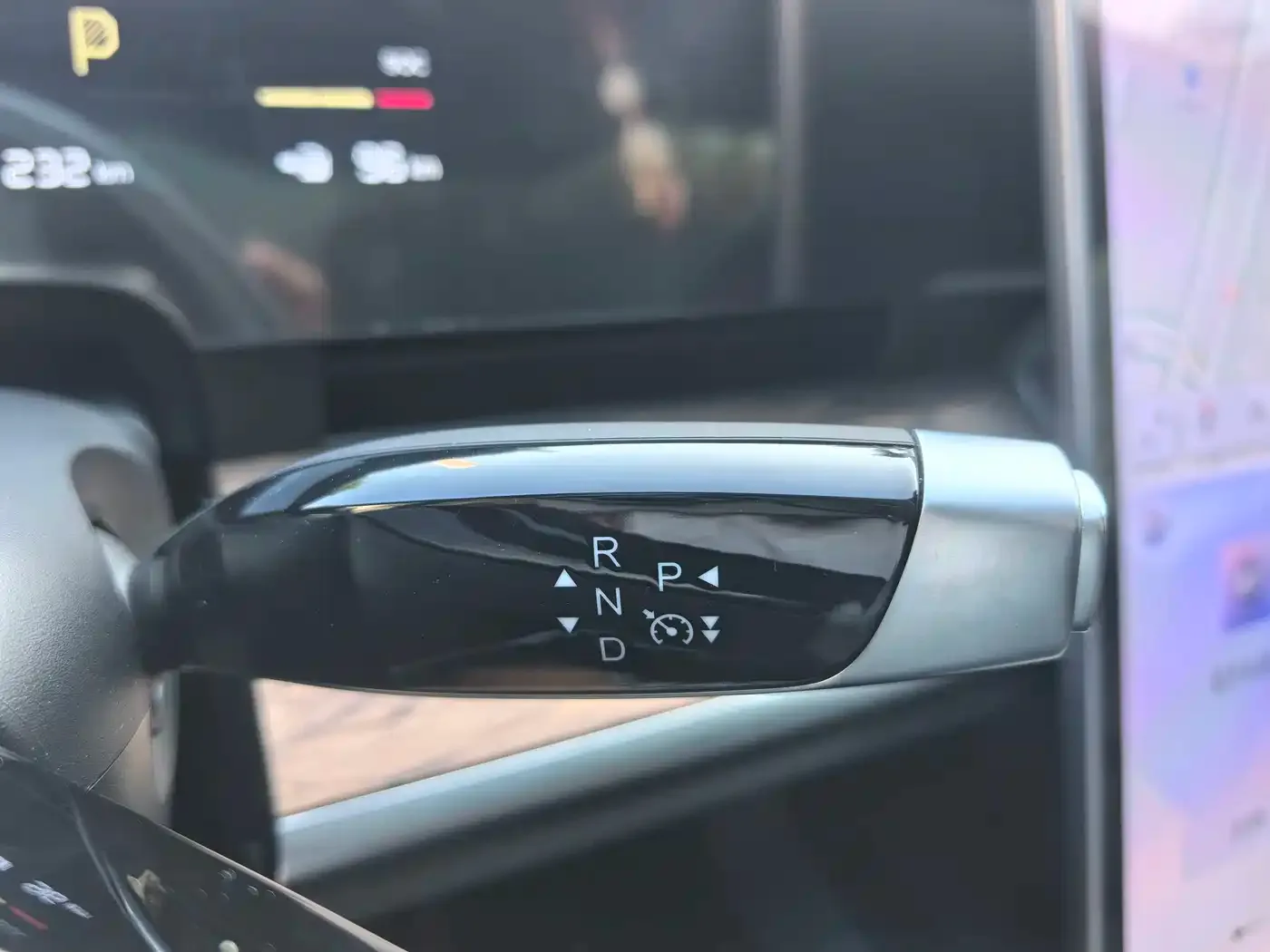 Nezha Auto Nezha S 2024 Facelift Extended Range 1060 Lite Edition — Фото автомобиля 16