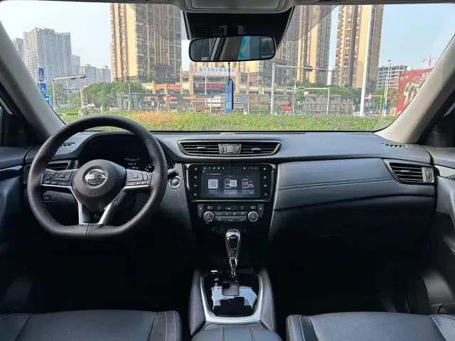Nissan X-Trail — Фото автомобиля 8